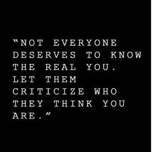 Meet your Posher, Alicia